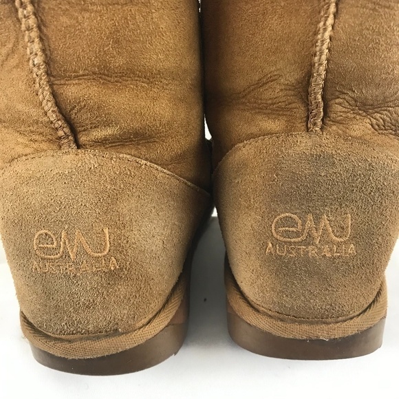 EMU Australia Sheepskin Boots - Picture 6 of 8